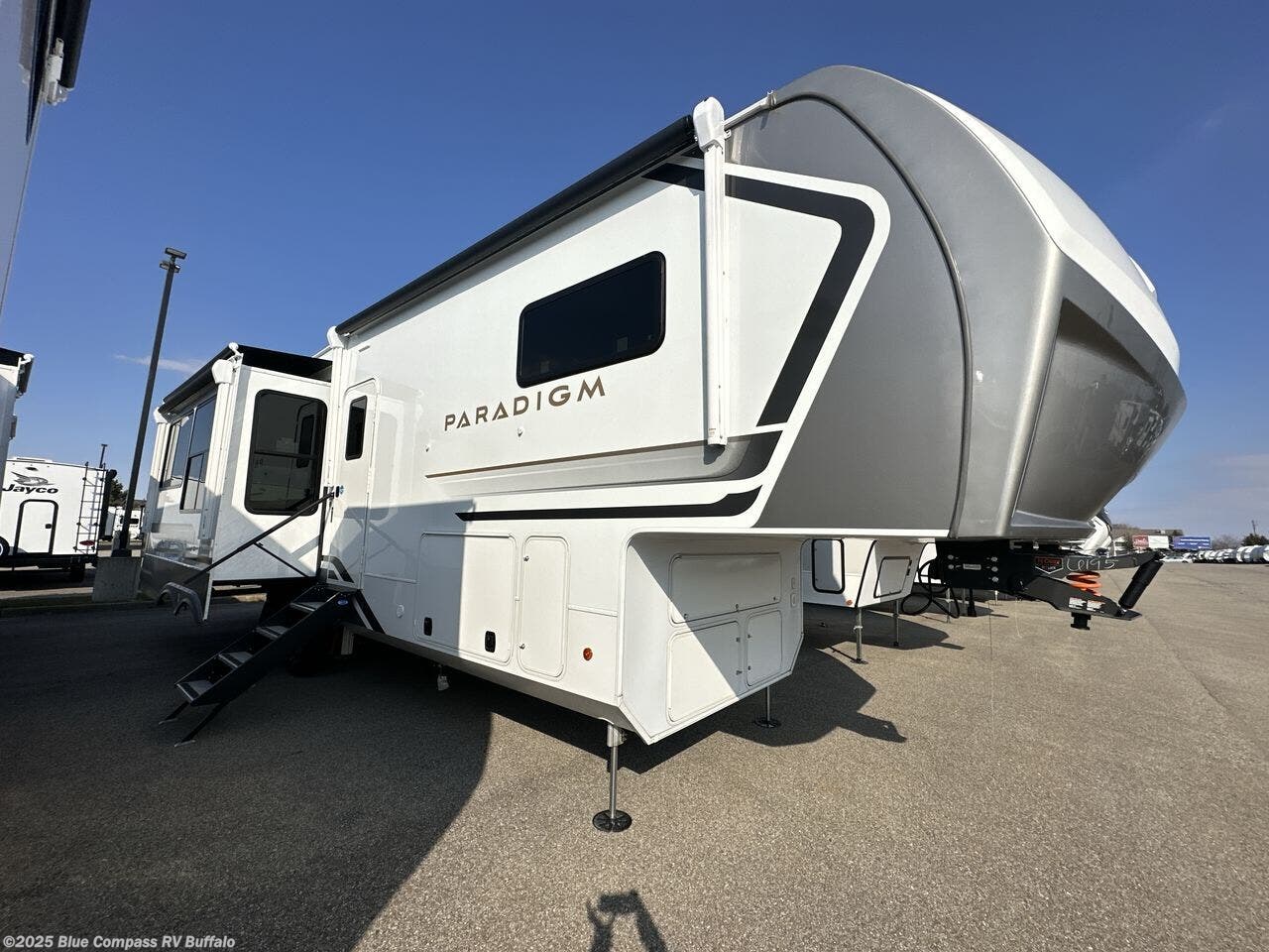 2025 Paradigm 310RL by Alliance RV from Blue Compass RV Buffalo in West Seneca, New York