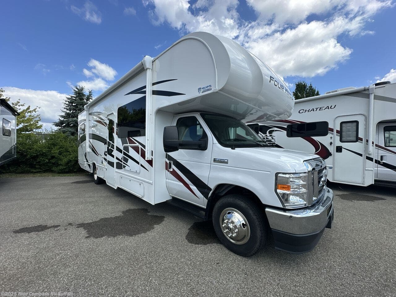 2023 Four Winds 31E by Thor Motor Coach from Blue Compass RV Buffalo in West Seneca, New York