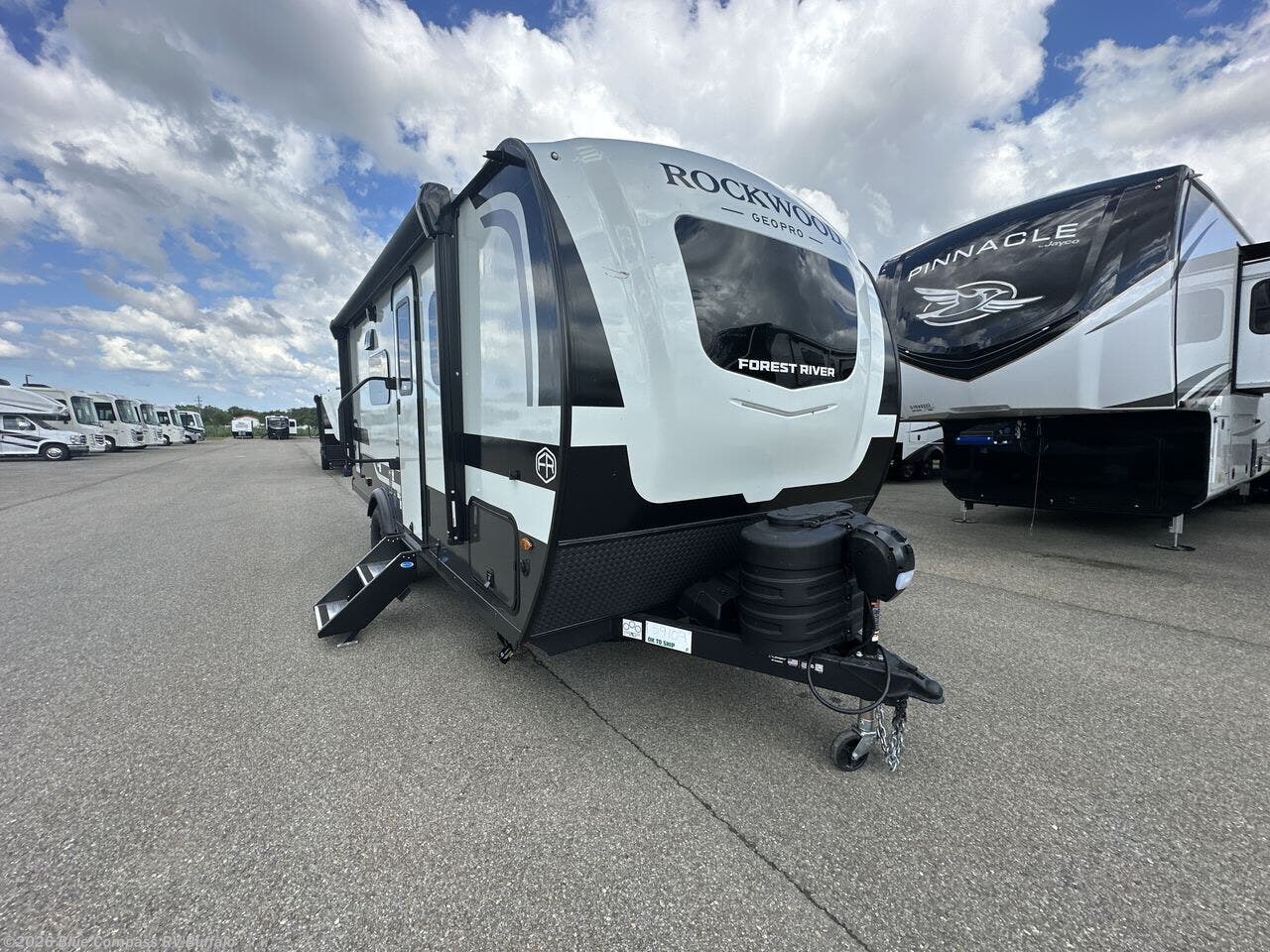 2026 Rockwood Geo Pro G20FBS by Forest River from Blue Compass RV Buffalo in West Seneca, New York