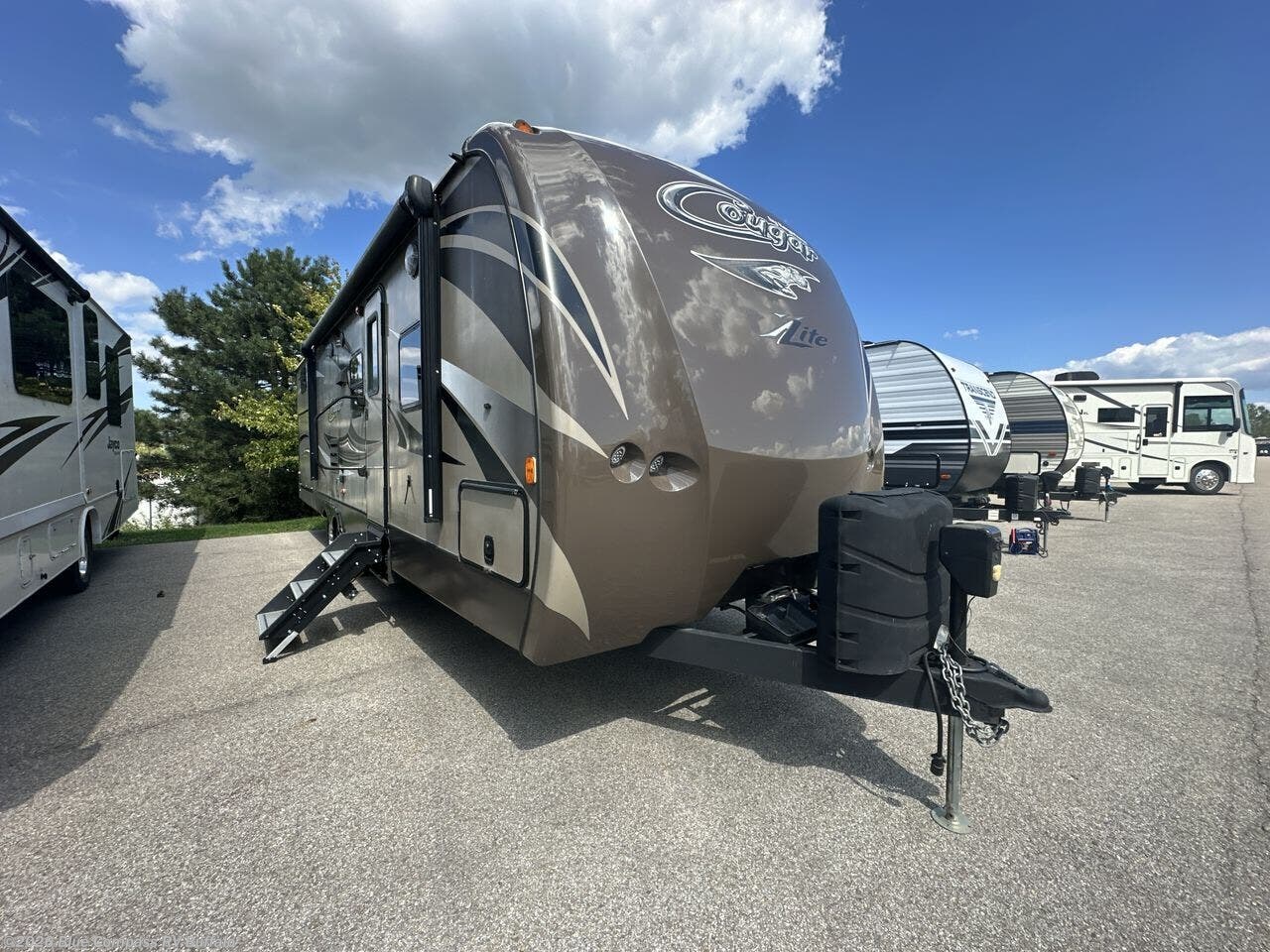 Used 2015 Keystone Cougar X-Lite 29RBK available in West Seneca, New York