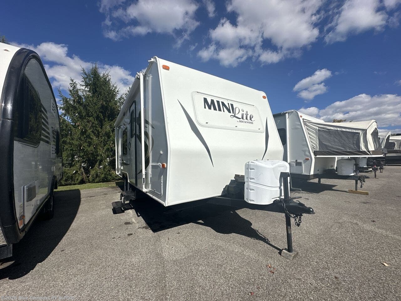 Used 2013 Forest River Rockwood Mini Lite 2306 available in West Seneca, New York