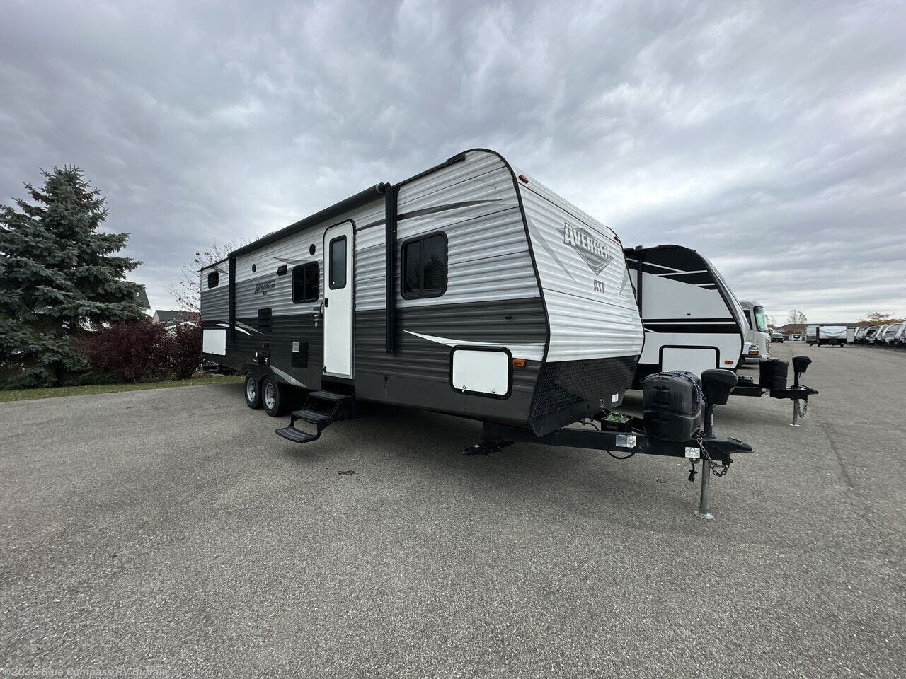 2018 Avenger ATI 29RBS by Prime Time from Blue Compass RV Buffalo in West Seneca, New York