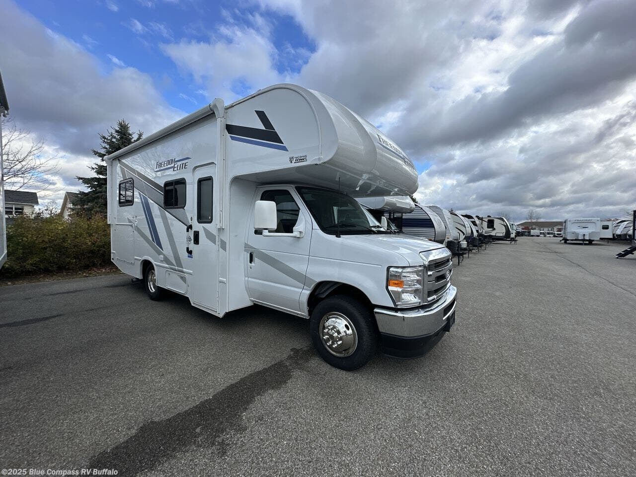 2025 Freedom Elite 21HE by Thor Motor Coach from Blue Compass RV Buffalo in West Seneca, New York