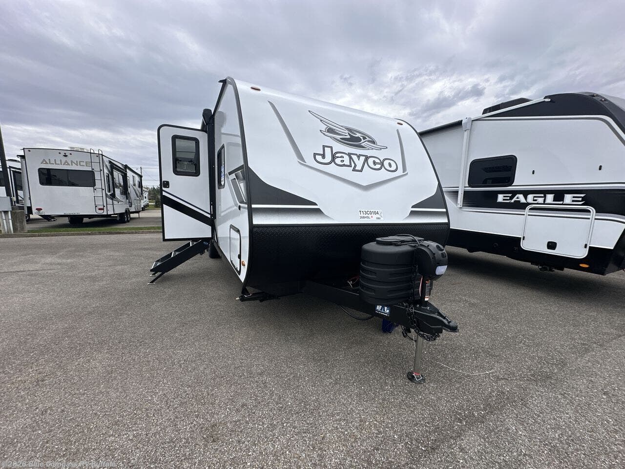 New 2026 Jayco Jay Feather SL 26BHSL available in West Seneca, New York