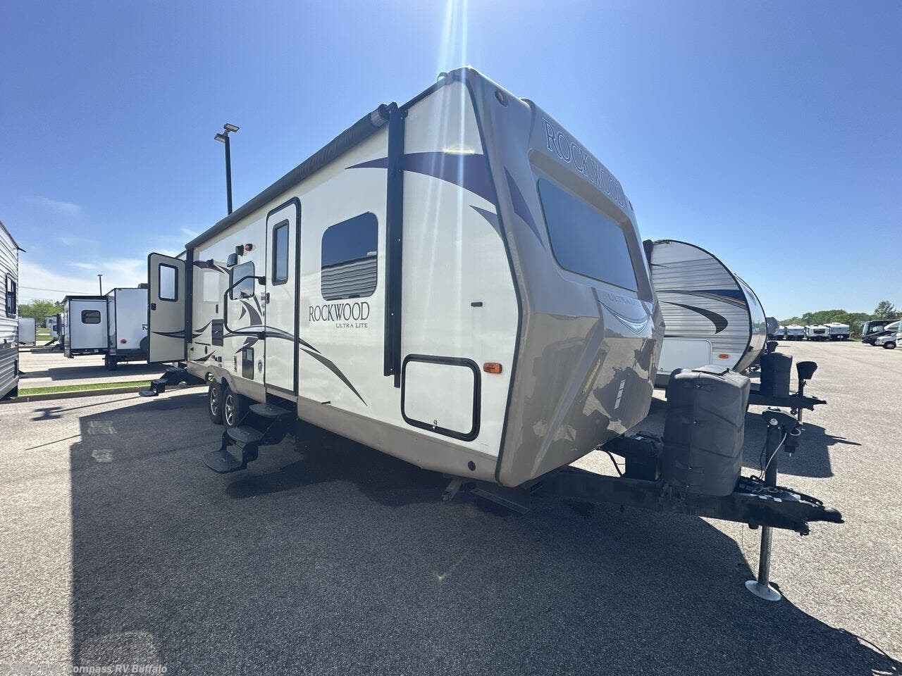 2017 Rockwood Ultra Lite 2702WS by Forest River from Blue Compass RV Buffalo in West Seneca, New York