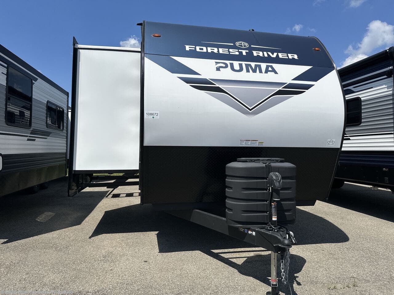 New 2026 Forest River Puma 32BHQS available in West Seneca, New York
