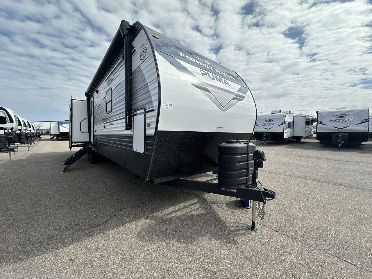 New 2026 Forest River Puma 32BHFS available in West Seneca, New York