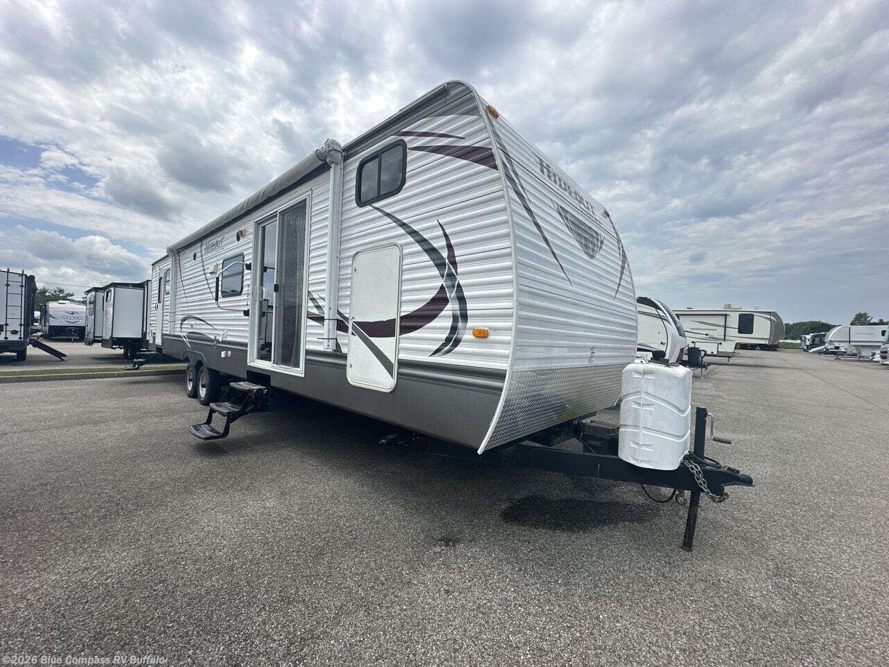 2013 Hideout 38BHDS by Keystone from Blue Compass RV Buffalo in West Seneca, New York