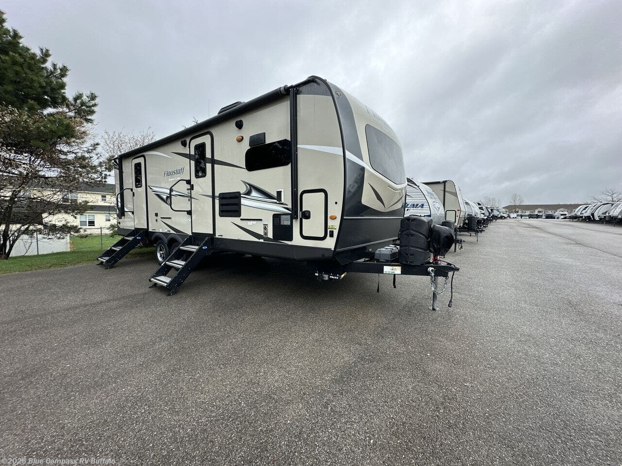 2021 Flagstaff Micro Lite 25FKS by Forest River from Blue Compass RV Buffalo in West Seneca, New York