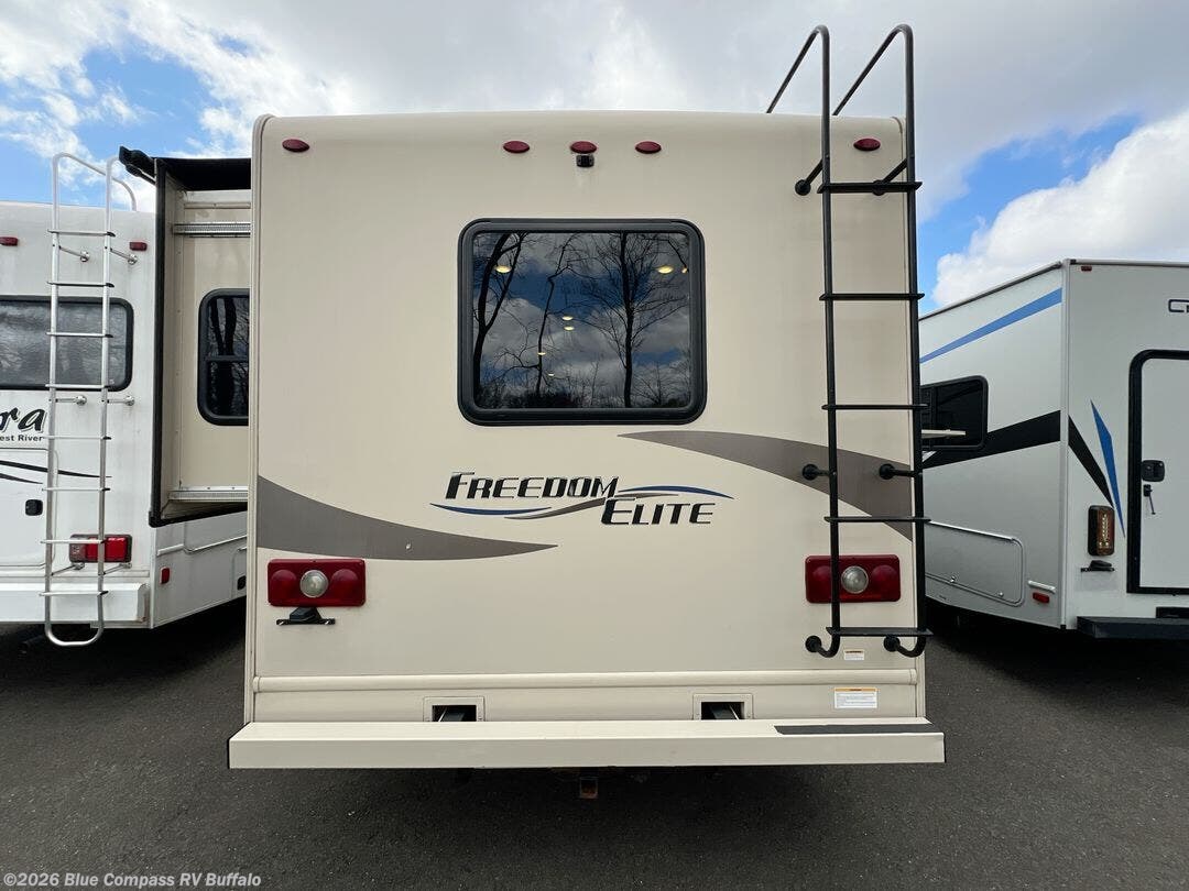 2018 Thor Motor Coach Freedom Elite 29FE - Used Class C For Sale by Blue Compass RV Buffalo in West Seneca, New York