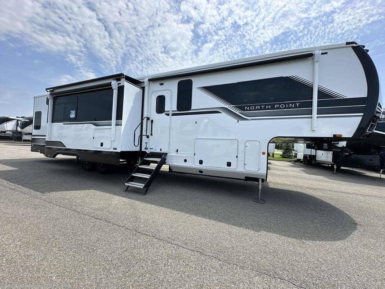 2027 North Point 395DSDB by Jayco from Blue Compass RV Buffalo in West Seneca, New York