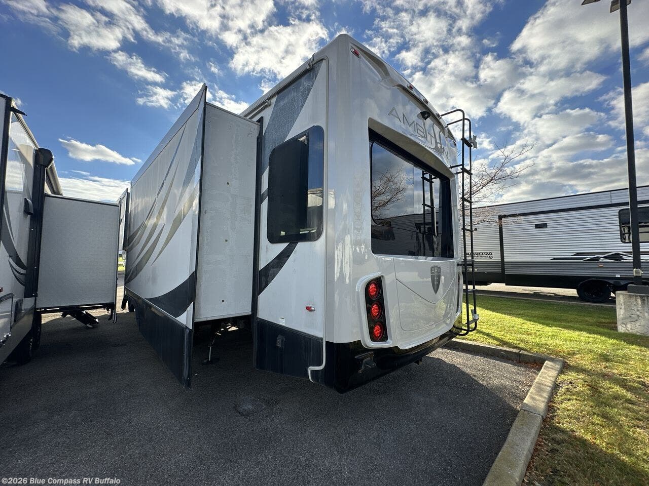 2016 Ambition AB-38RL by Augusta RV from Blue Compass RV Buffalo in West Seneca, New York