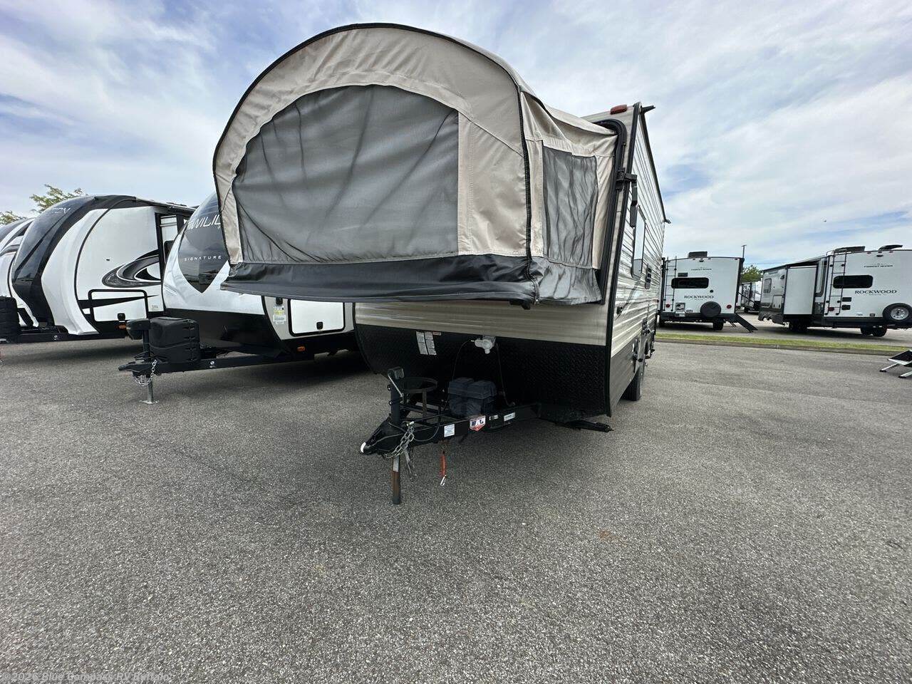 Used 2018 Coachmen Clipper Ultra-Lite 16RBD available in West Seneca, New York