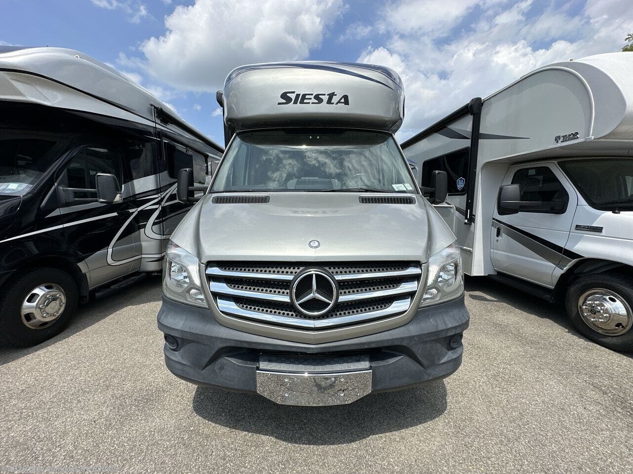 Used 2015 Thor Motor Coach Siesta Sprinter 24SR available in West Seneca, New York