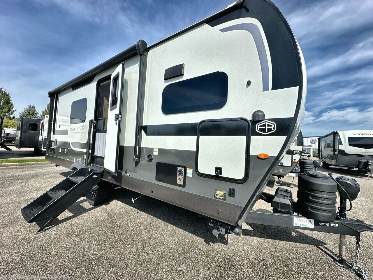 2027 Rockwood Mini Lite 2523MBR by Forest River from Blue Compass RV Buffalo in West Seneca, New York