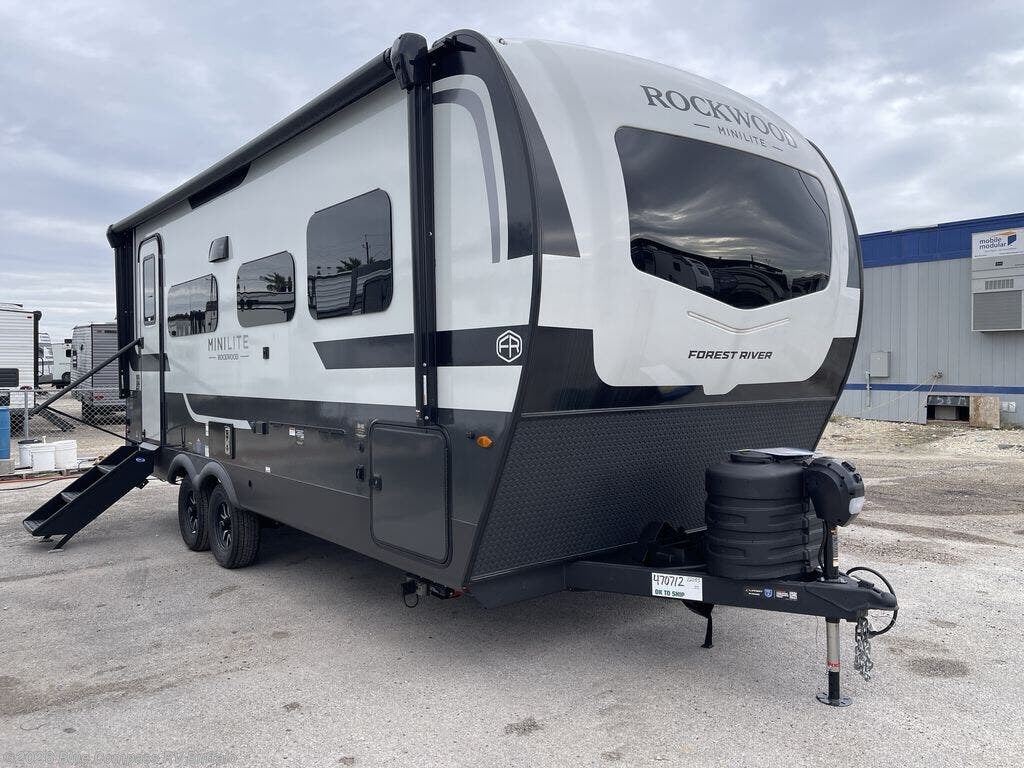 2027 Rockwood Mini Lite 2205S by Forest River from Blue Compass RV Buffalo in West Seneca, New York