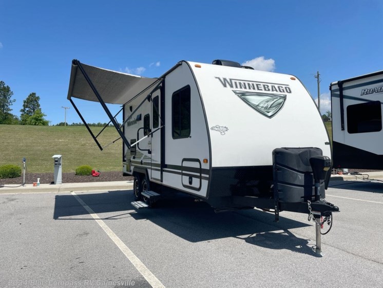Used 2019 Winnebago Micro Minnie 2106FBS available in Alachua, Florida