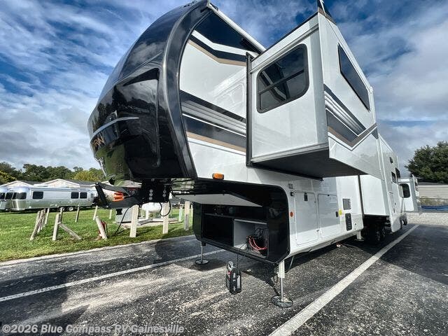 New 2026 Heartland Bighorn 40DB available in Alachua, Florida