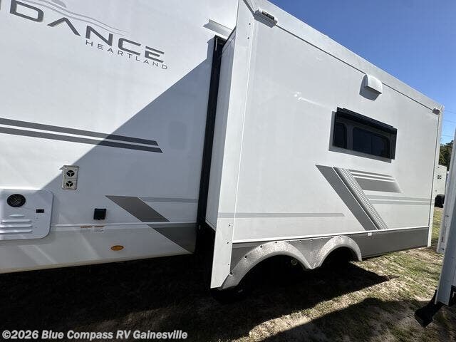 2026 Heartland Sundance 32RLBS - New Fifth Wheel For Sale by Blue Compass RV Gainesville in Alachua, Florida