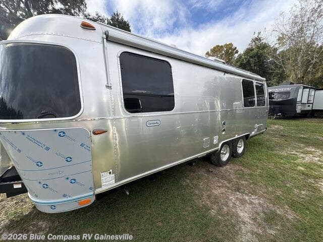 New 2026 Airstream Globetrotter 25FB available in Alachua, Florida