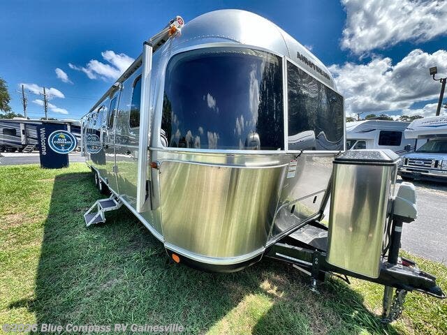 2018 Classic 33FB by Airstream from Blue Compass RV Gainesville in Alachua, Florida