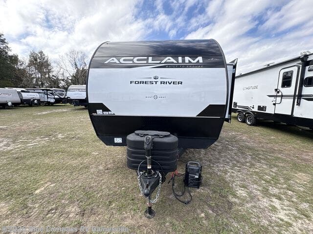 New 2026 East to West Acclaim 2550DS available in Alachua, Florida