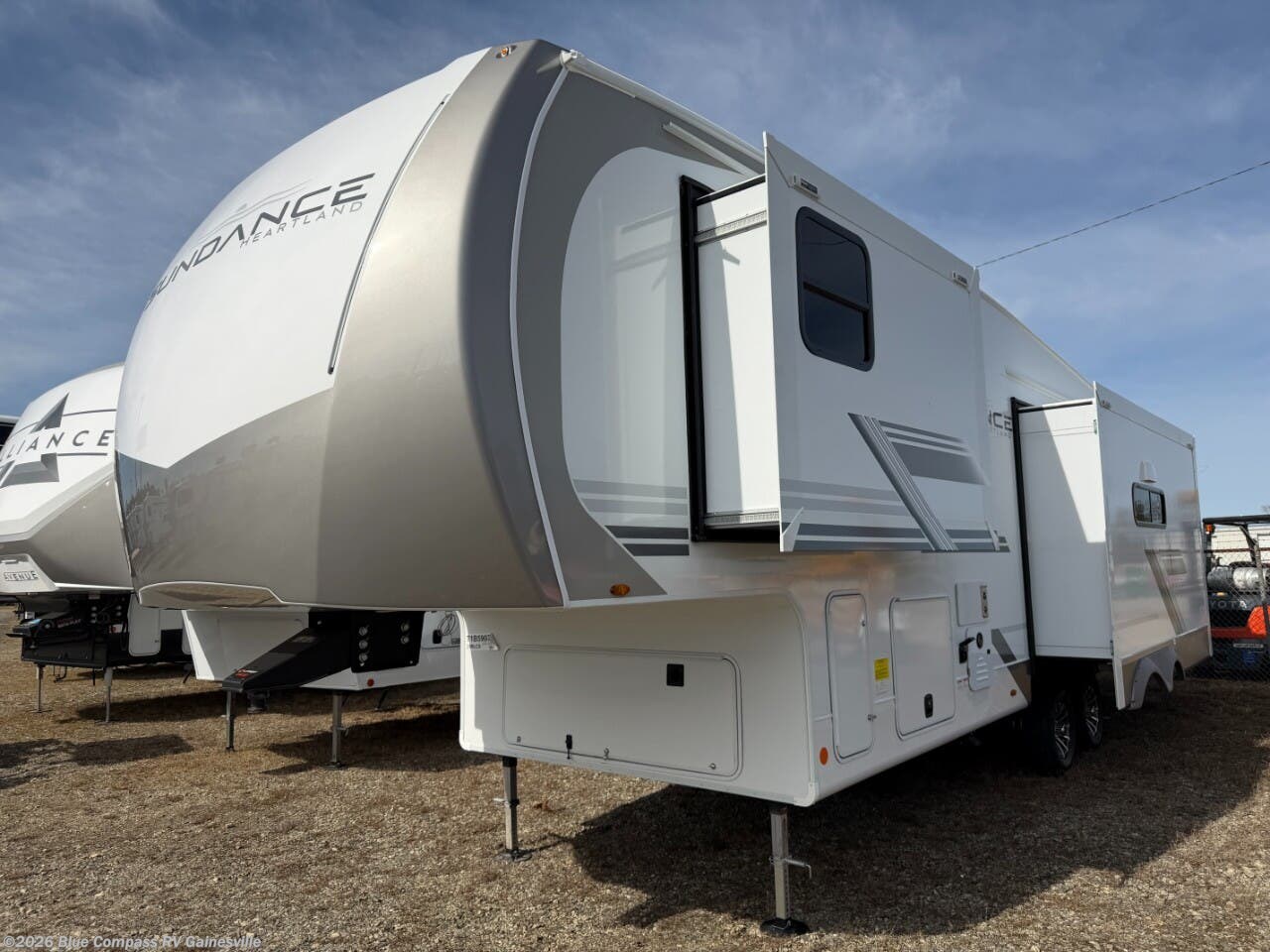 New 2026 Heartland Sundance 29RLCS available in Alachua, Florida