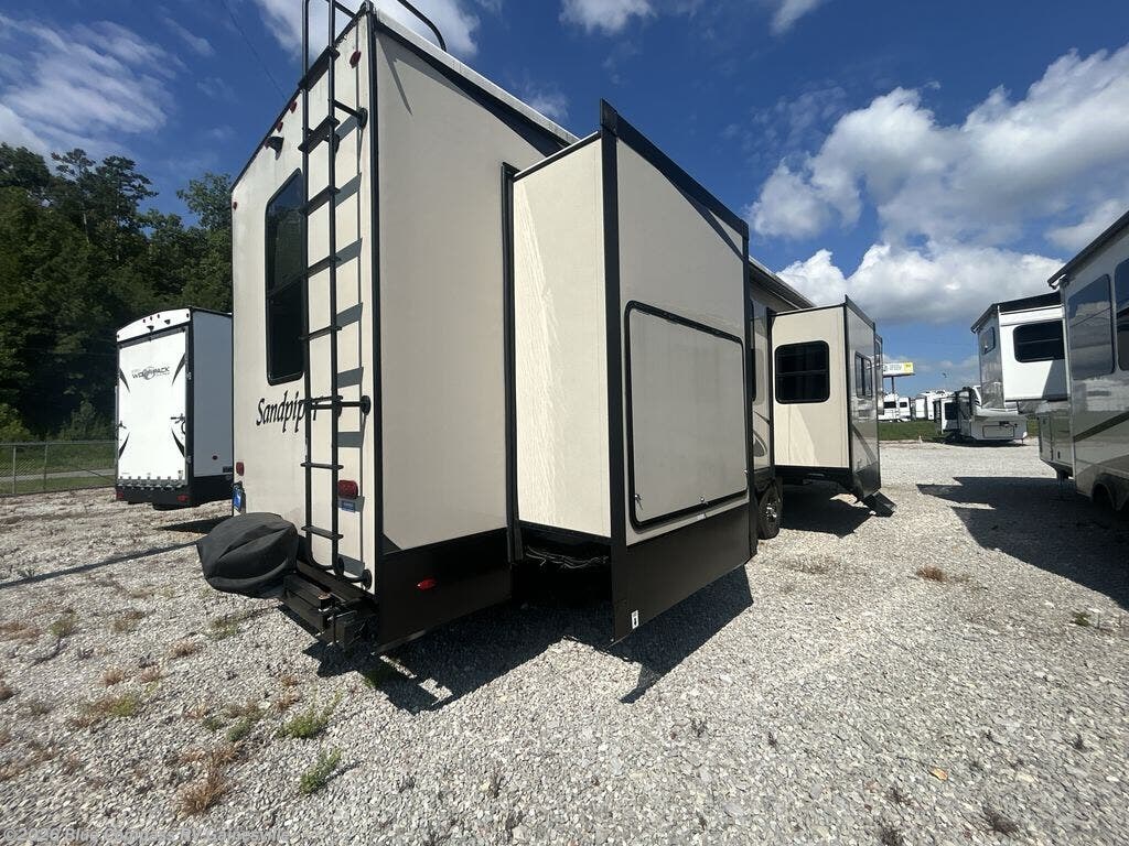 Used 2021 Forest River Sandpiper 38FKOK available in Alachua, Florida