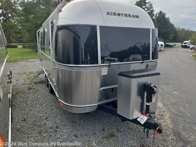 2027 Trade Wind 23FB Twin by Airstream from Blue Compass RV Gainesville in Alachua, Florida