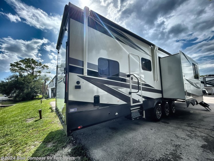 New 2025 Jayco Seismic 399 available in Fort Myers, Florida