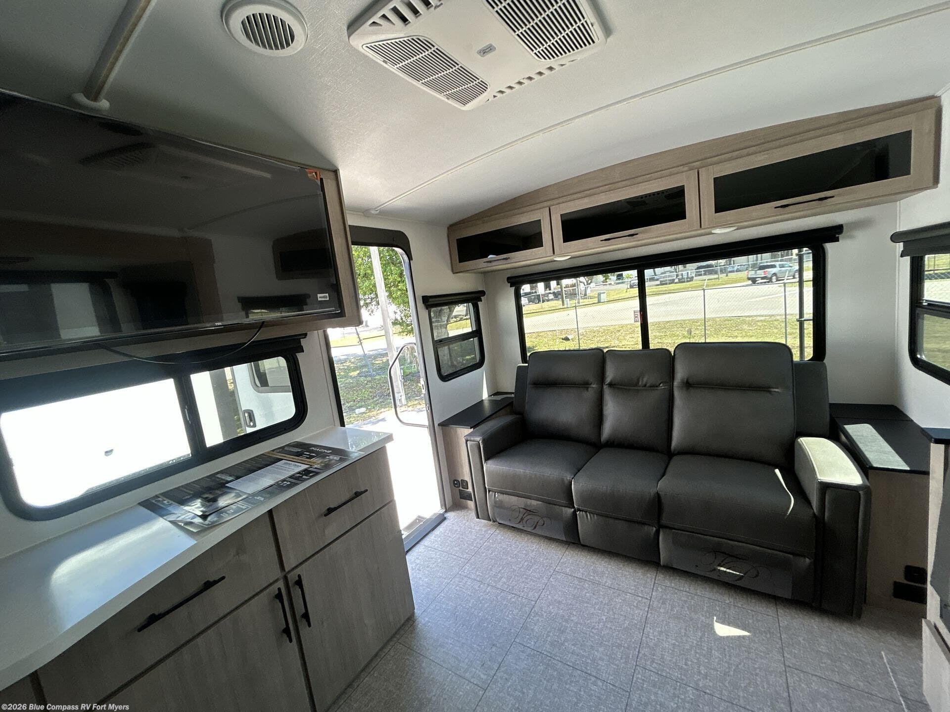 2025 Grand Design Imagine 2500RL RV for Sale in Fort Myers, FL 33908 ...