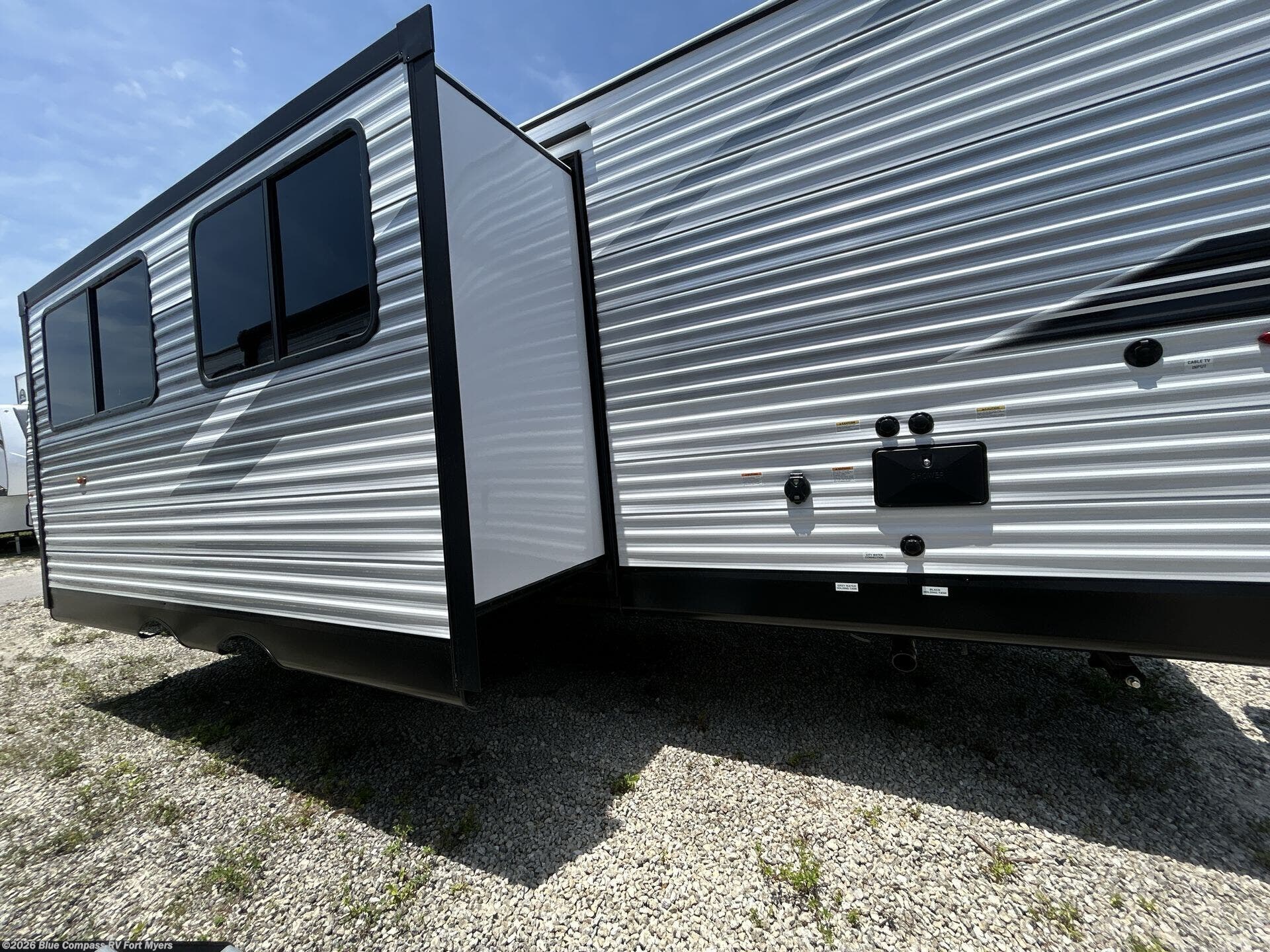 2025 Jay Flight SLX 330TBS by Jayco from Blue Compass RV Fort Myers in Fort Myers, Florida