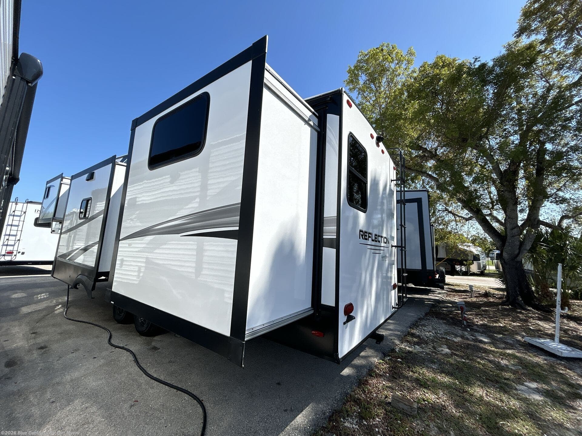 2023 Grand Design Reflection 311bhs #UT151370 - For Sale in Fort Myers, FL