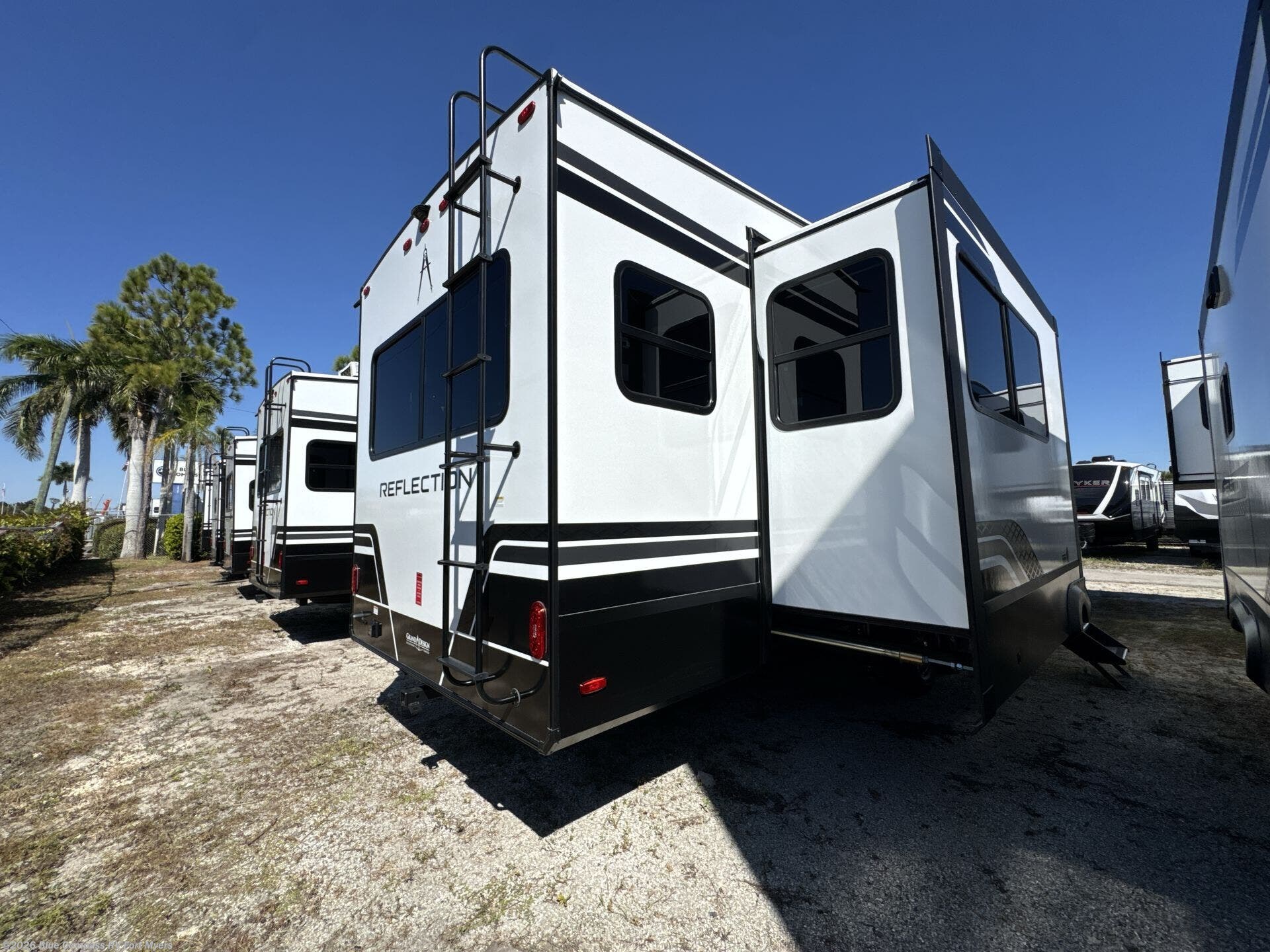 2026 Reflection 324MBS by Grand Design from Blue Compass RV Fort Myers in Fort Myers, Florida