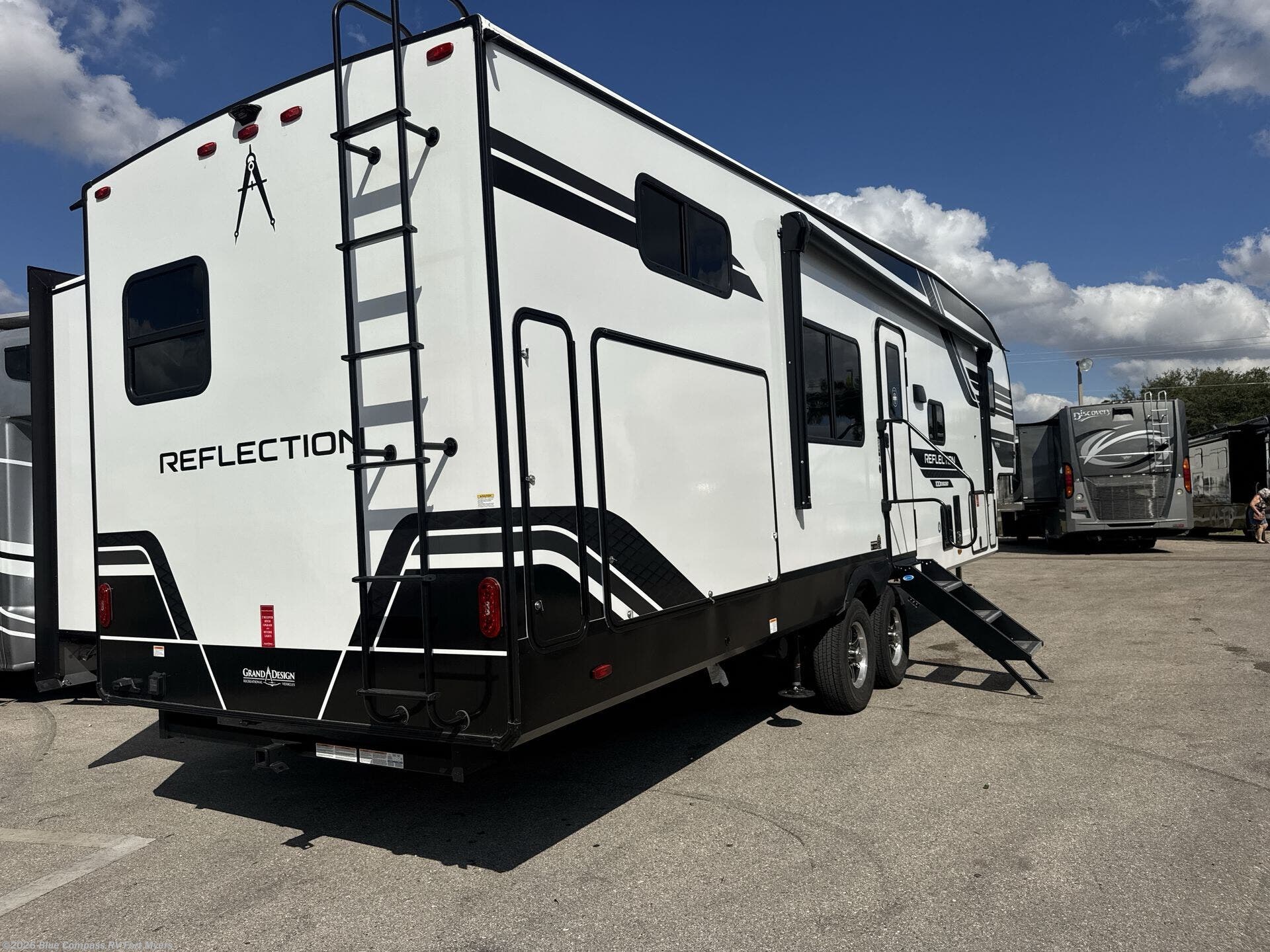 2026 Reflection 100 Series 32BH by Grand Design from Blue Compass RV Fort Myers in Fort Myers, Florida