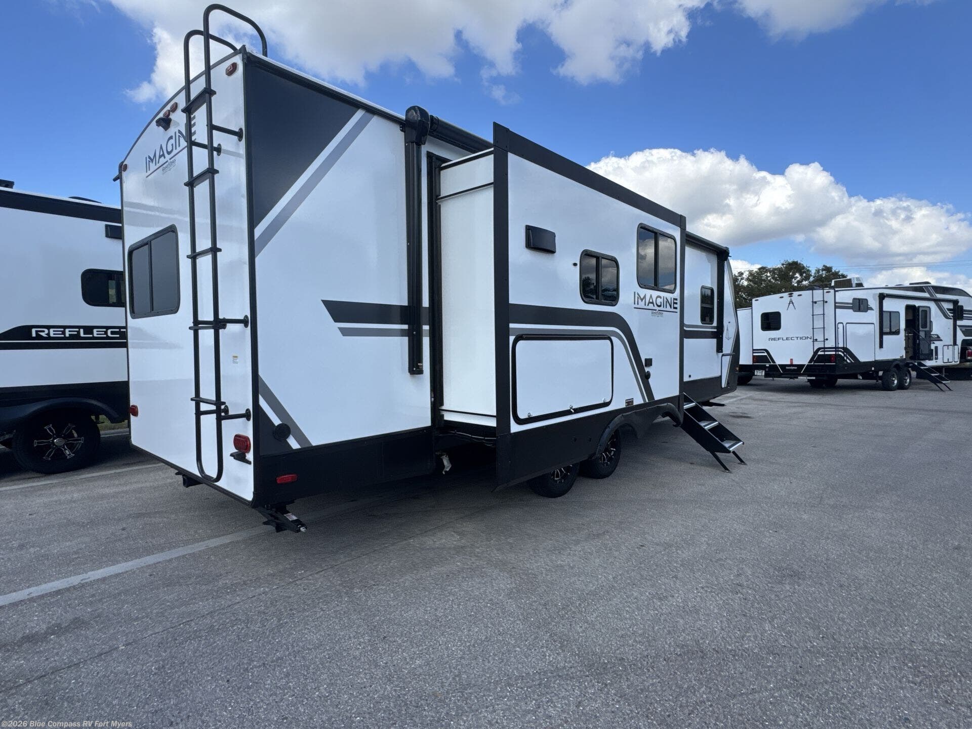 2026 Imagine 2670MK by Grand Design from Blue Compass RV Fort Myers in Fort Myers, Florida