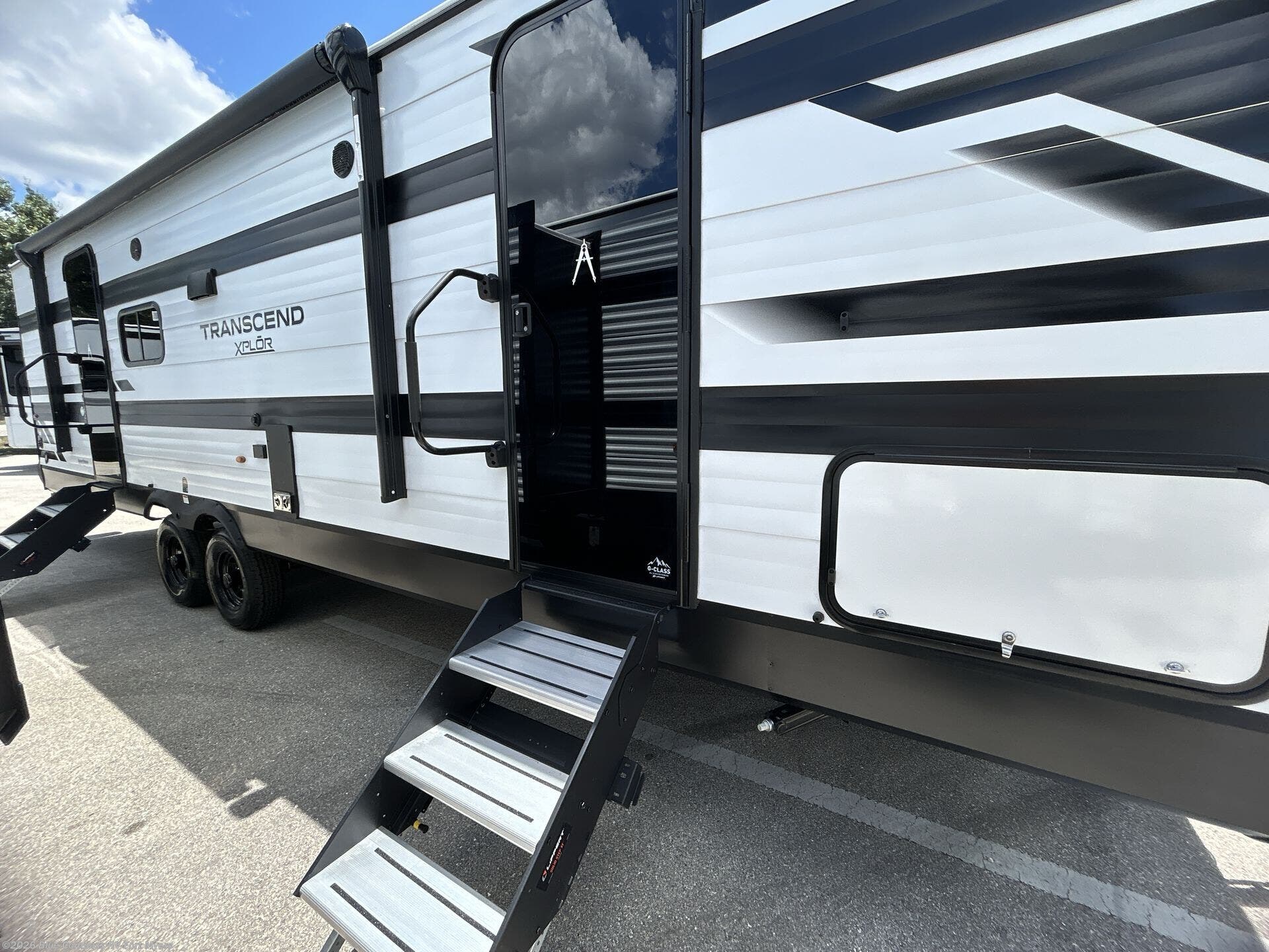 Used 2024 Grand Design Transcend Xplor 265BH available in Fort Myers, Florida