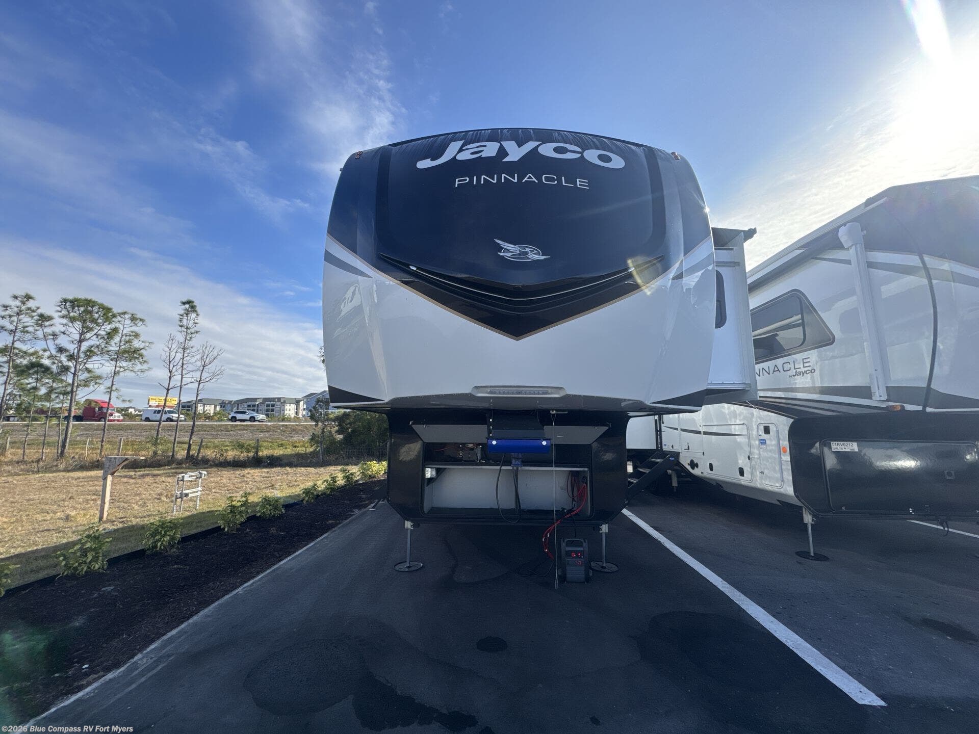 New 2026 Jayco Pinnacle 32RLTS available in Fort Myers, Florida