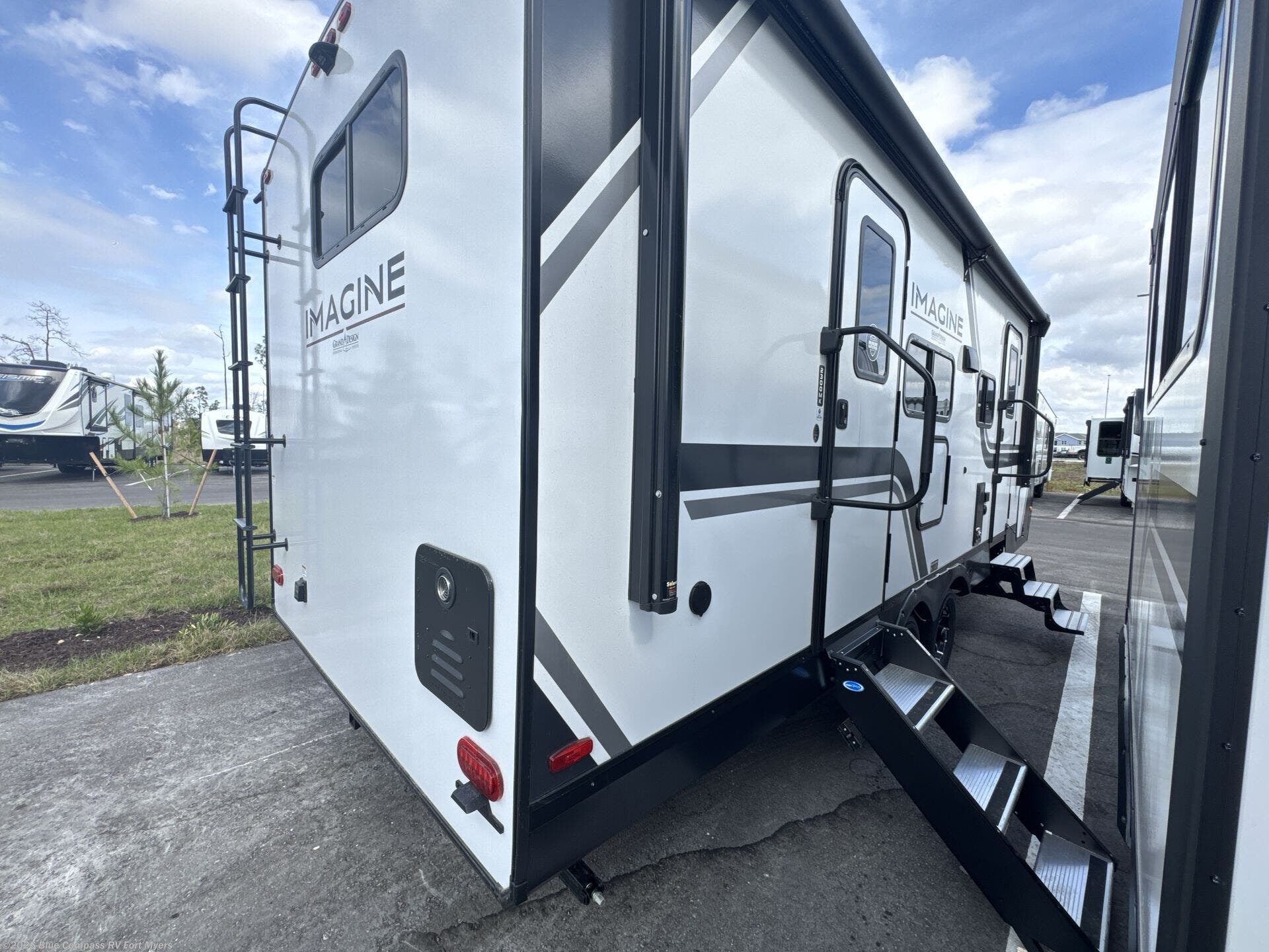 2026 Imagine 2300MK by Grand Design from Blue Compass RV Fort Myers in Fort Myers, Florida
