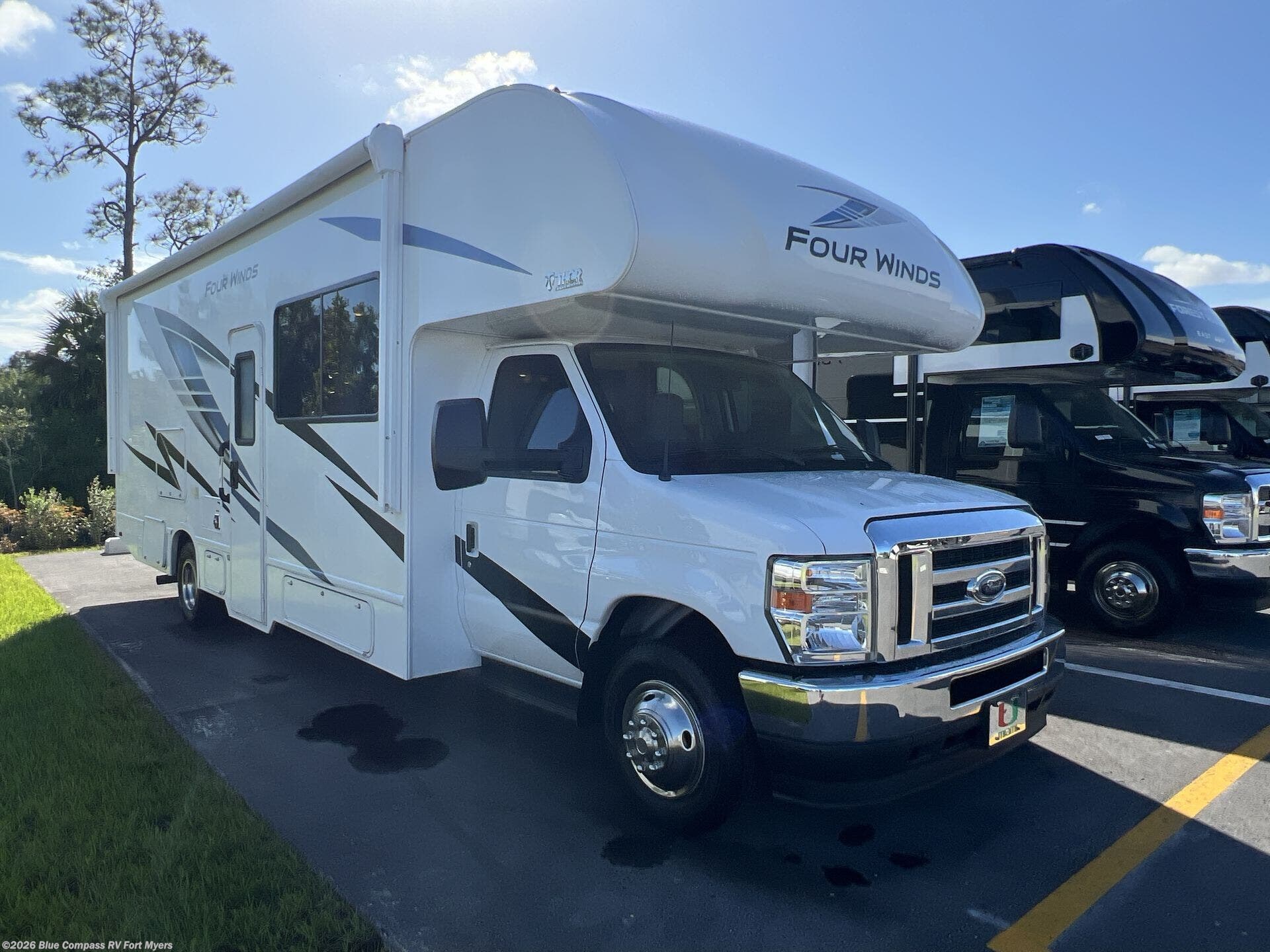 2024 Four Winds 27R by Thor Motor Coach from Blue Compass RV Fort Myers in Fort Myers, Florida