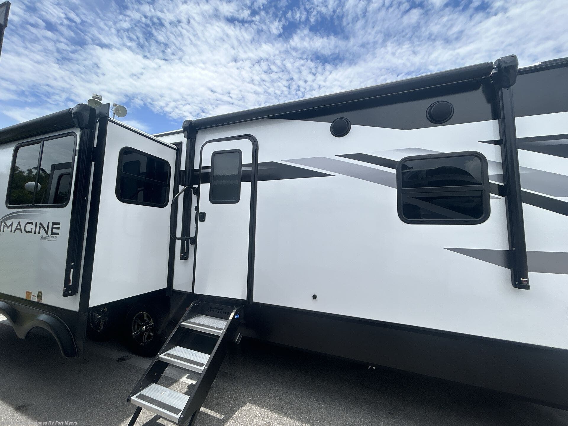 2024 Imagine 2970RL by Grand Design from Blue Compass RV Fort Myers in Fort Myers, Florida