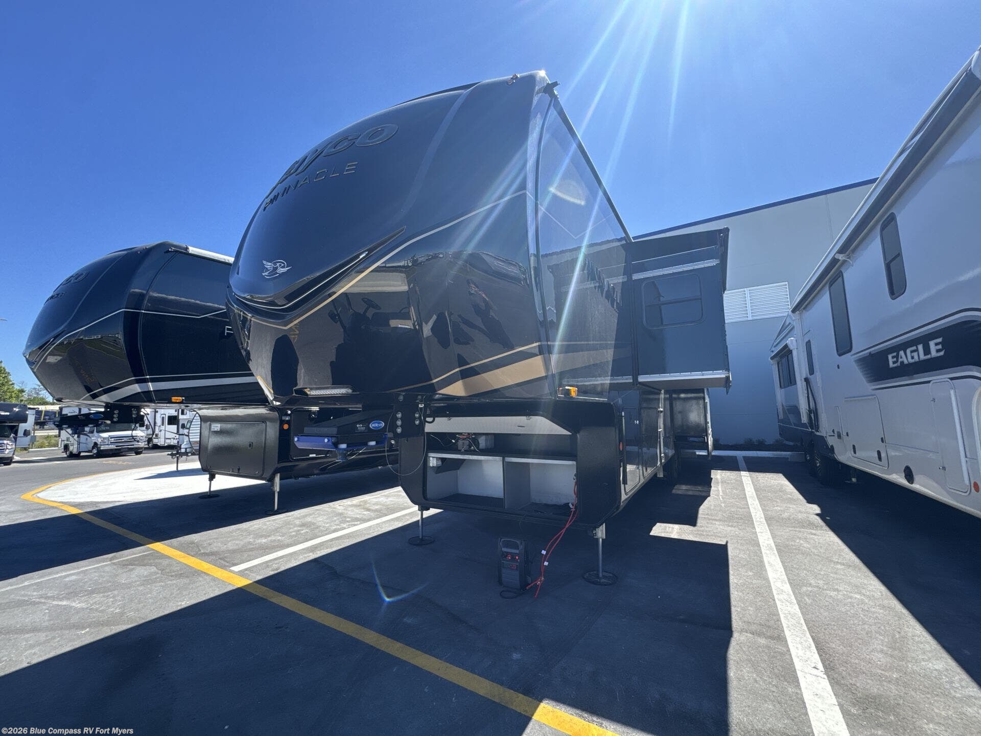 2026 Jayco Pinnacle 36FBTS - New Fifth Wheel For Sale by Blue Compass RV Fort Myers in Fort Myers, Florida features Slideout