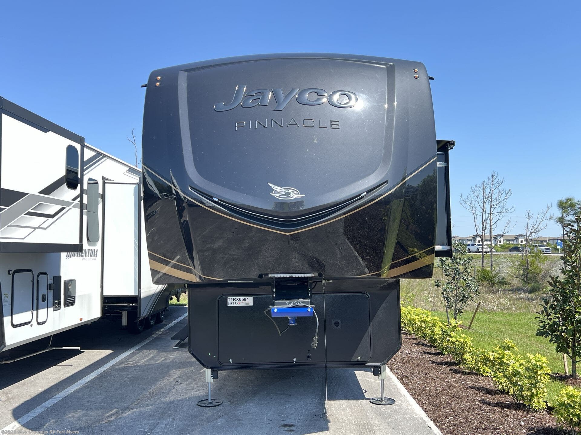 New 2026 Jayco Pinnacle 38FBRK available in Fort Myers, Florida