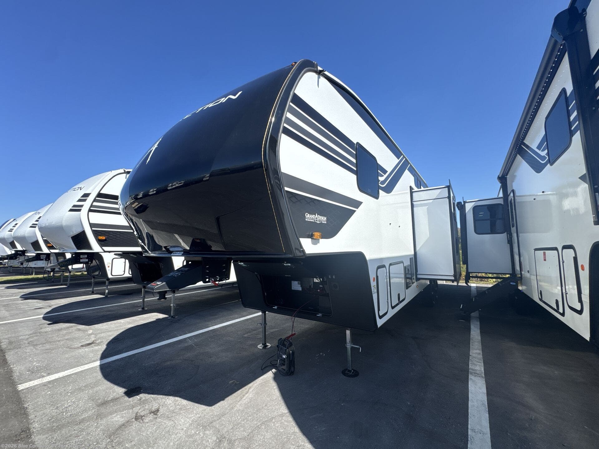 2026 Grand Design Reflection 324MBS - New Fifth Wheel For Sale by Blue Compass RV Fort Myers in Fort Myers, Florida