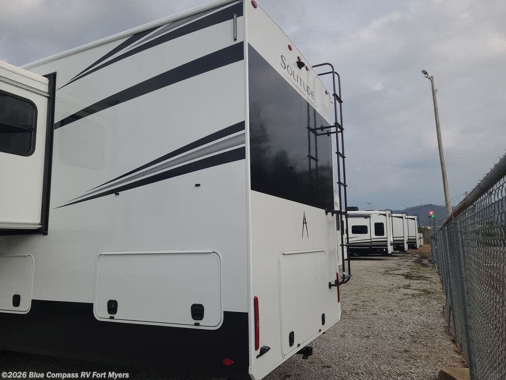2026 Solitude 380FL by Grand Design from Blue Compass RV Fort Myers in Fort Myers, Florida