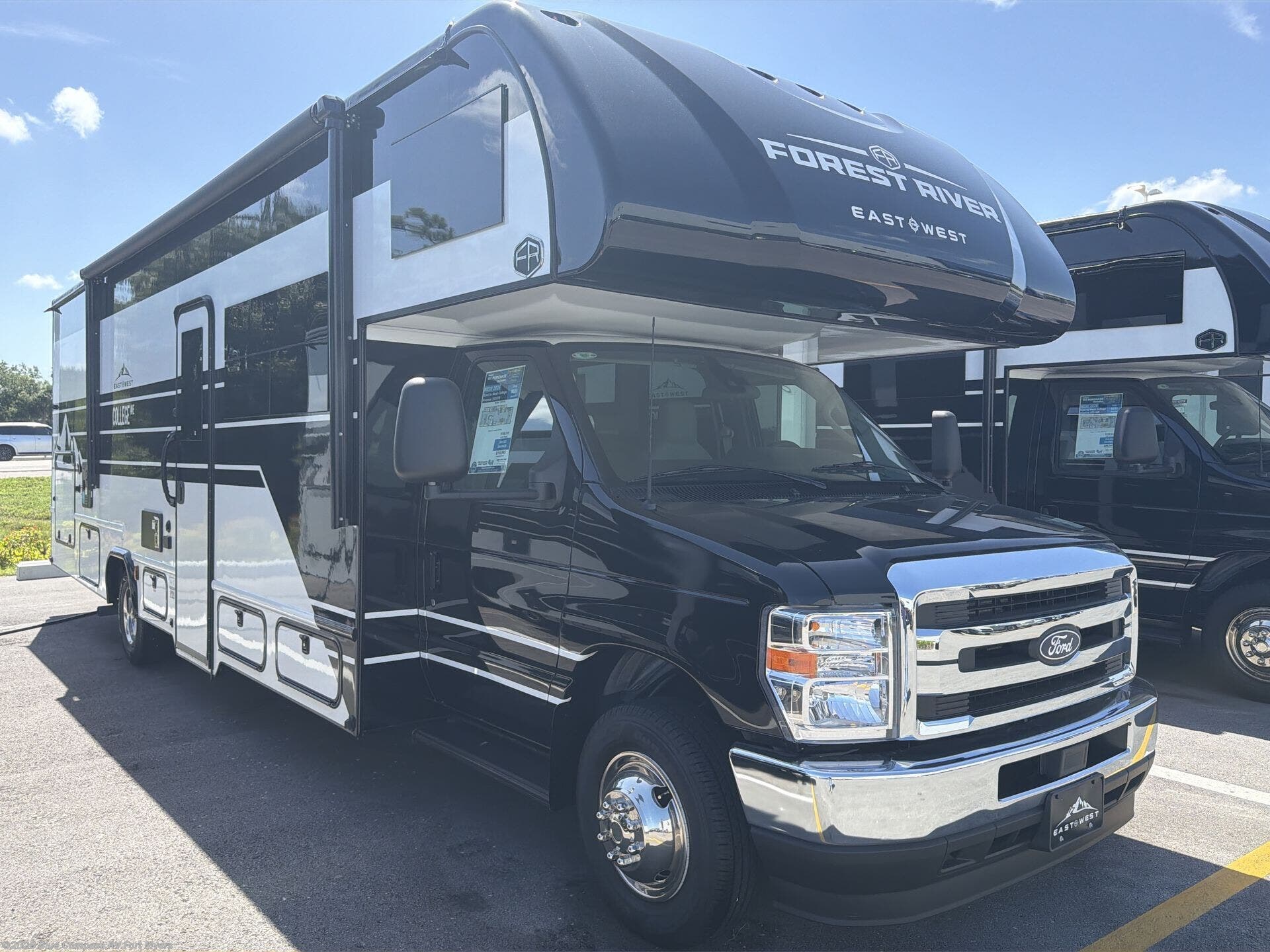 2026 East to West College Avenue 3101FB - New Class C For Sale by Blue Compass RV Fort Myers in Fort Myers, Florida