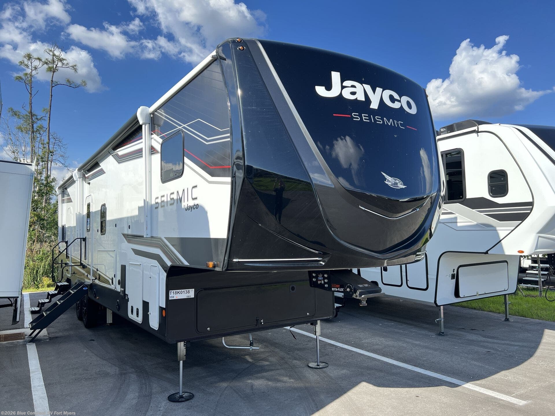 2026 Seismic 359 by Jayco from Blue Compass RV Fort Myers in Fort Myers, Florida