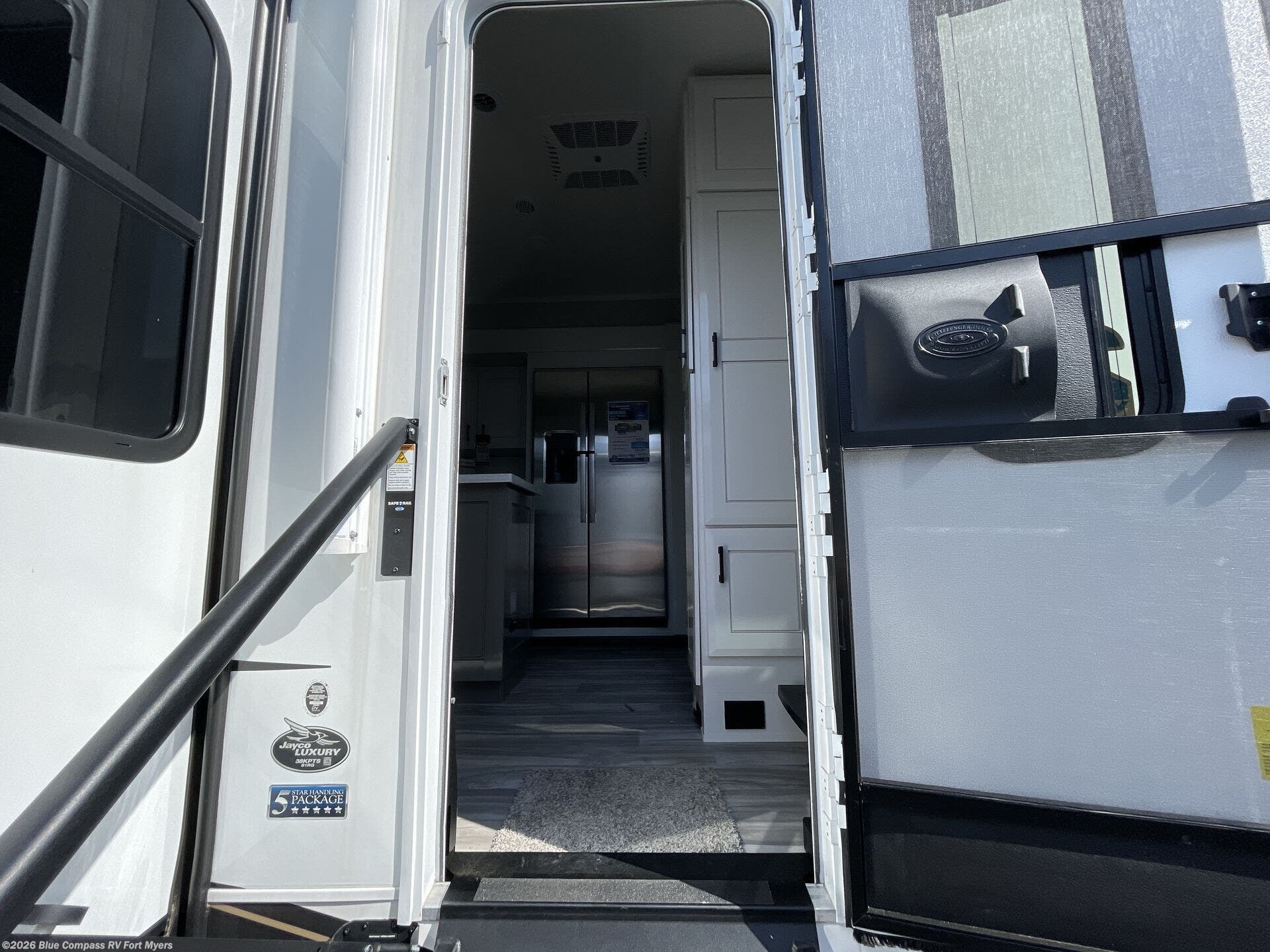 2025 Pinnacle 38KPTS by Jayco from Blue Compass RV Fort Myers in Fort Myers, Florida