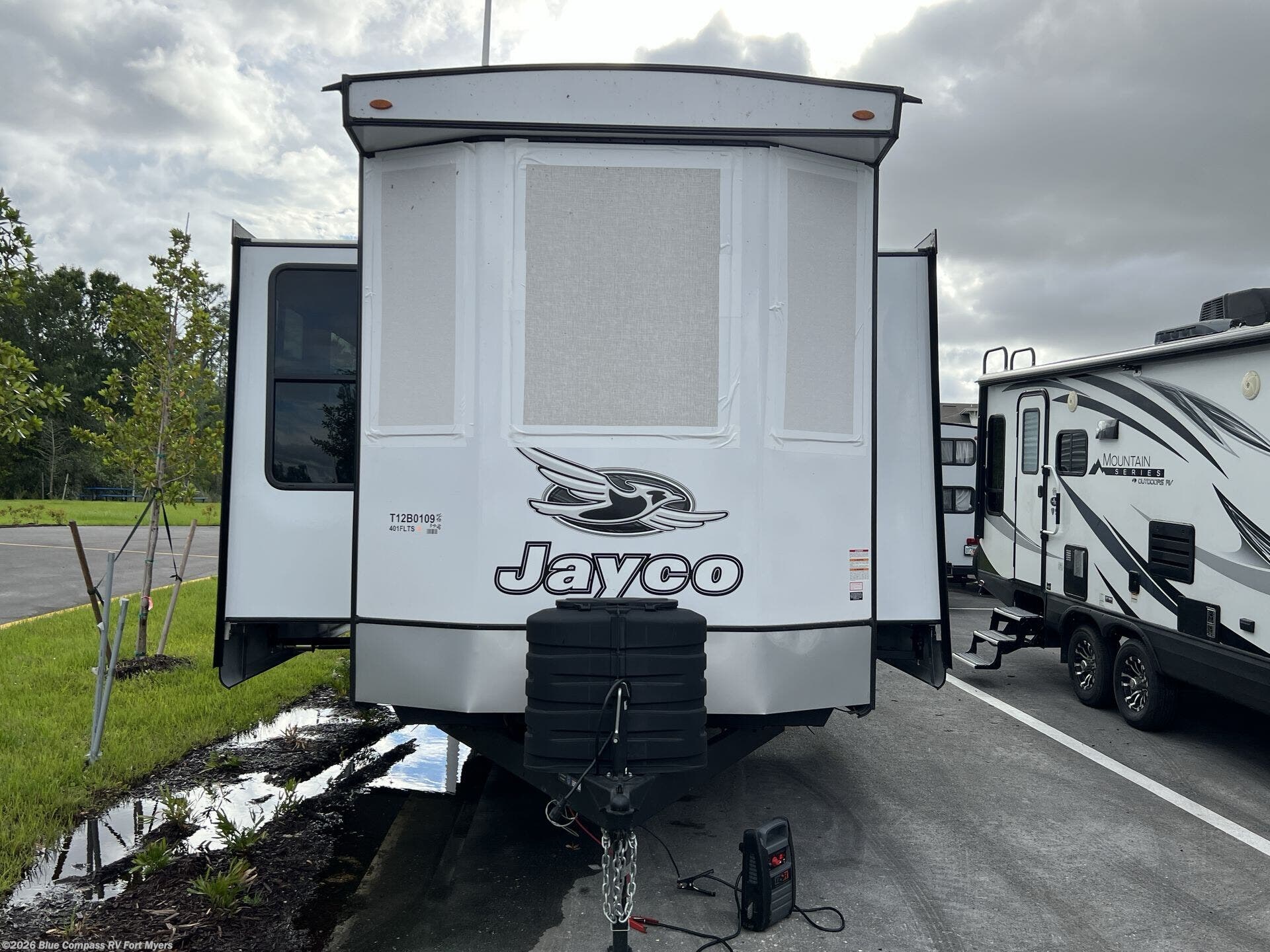 New 2026 Jayco Jay Flight Bungalow 401FLTS DS available in Fort Myers, Florida