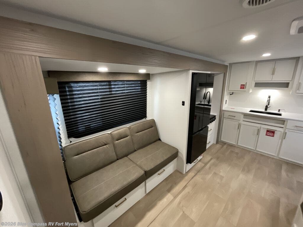 2026 Transcend Xplor 26BHX by Grand Design from Blue Compass RV Fort Myers in Fort Myers, Florida